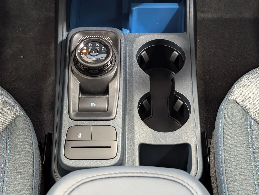 New 2026 Shadow Black Ford XLT image 7
