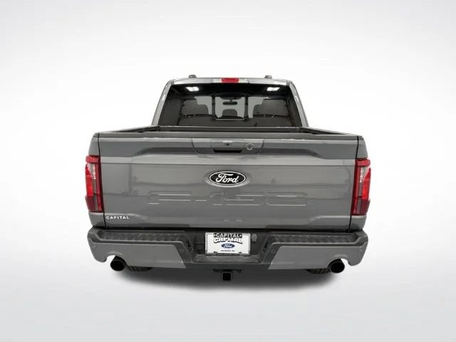 Used 2024 Gray Ford XLT image 9