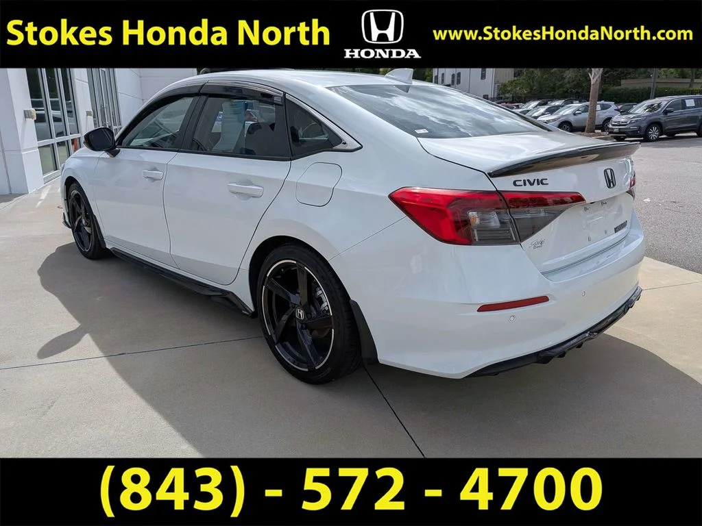 Certified Used 2024 White Honda Touring image 3