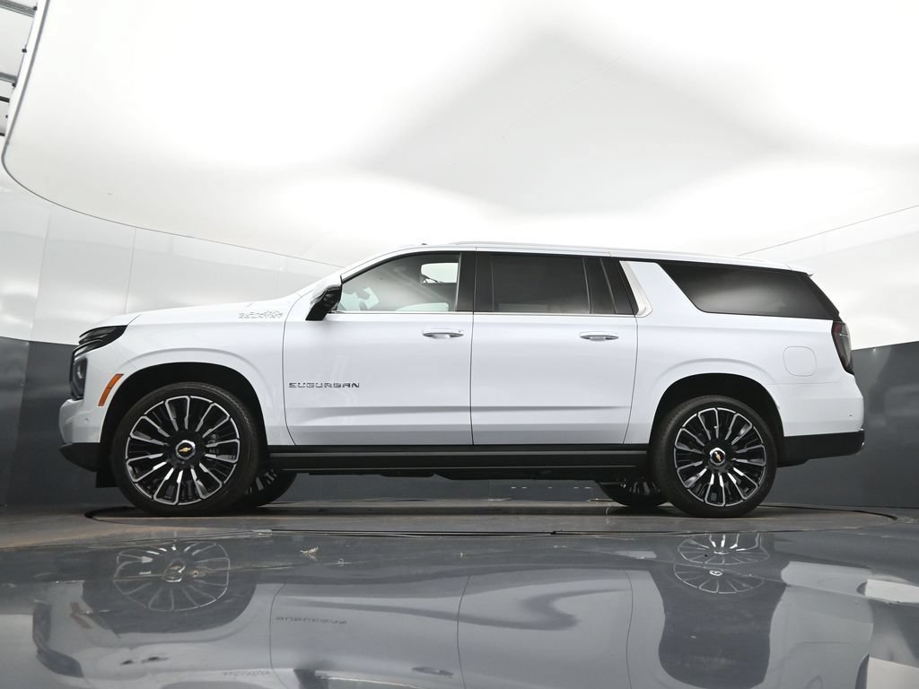 New 2026 Polar White Tricoat Chevrolet High Country image 40