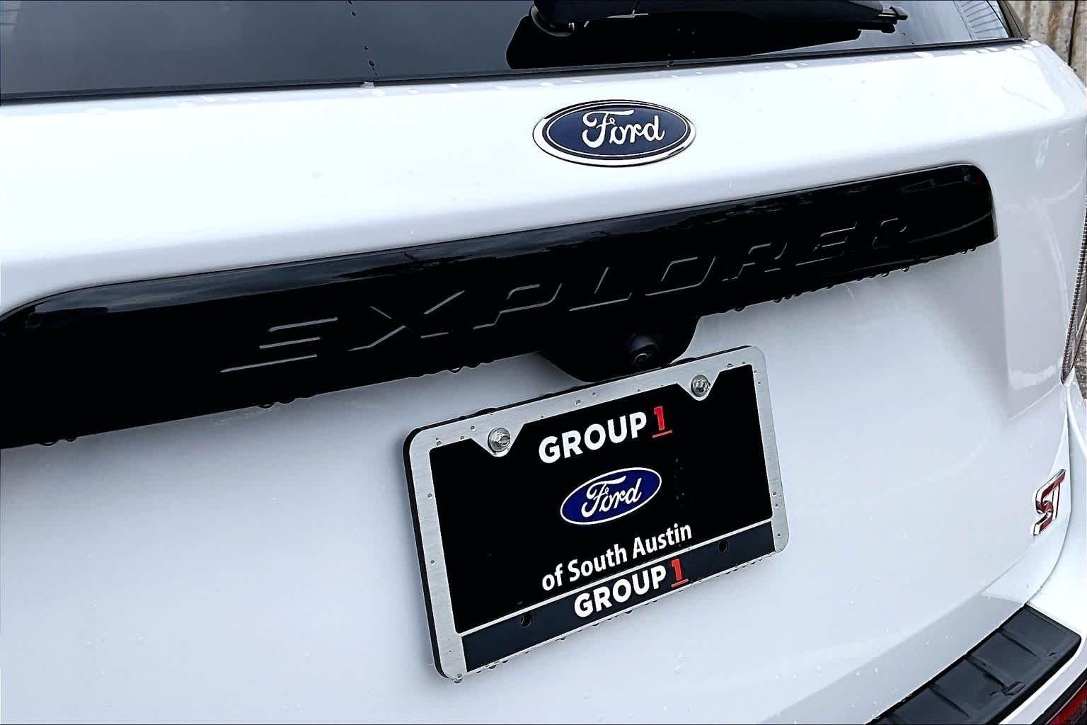 Used 2023 Star White Ford ST image 13