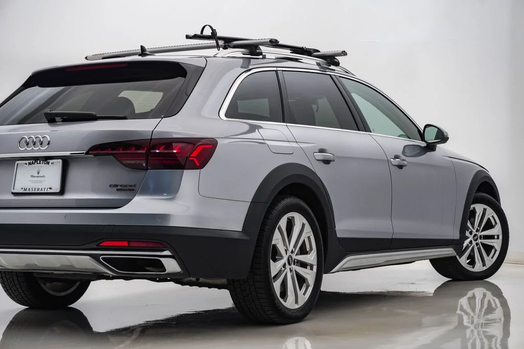 Used 2023 Florett Silver Metallic Audi 45 Premium Plus image 10