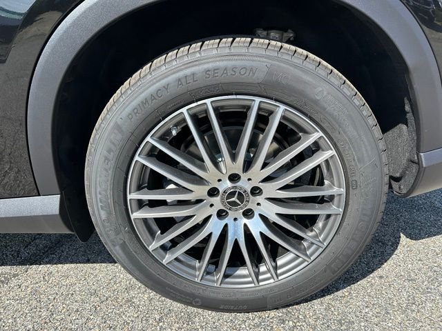 New 2027 Obsidian Black Metallic Mercedes-Benz GLC 300 image 10