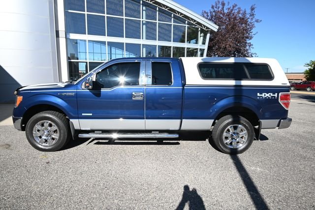 Used 2012 Blue Ford XLT image 2