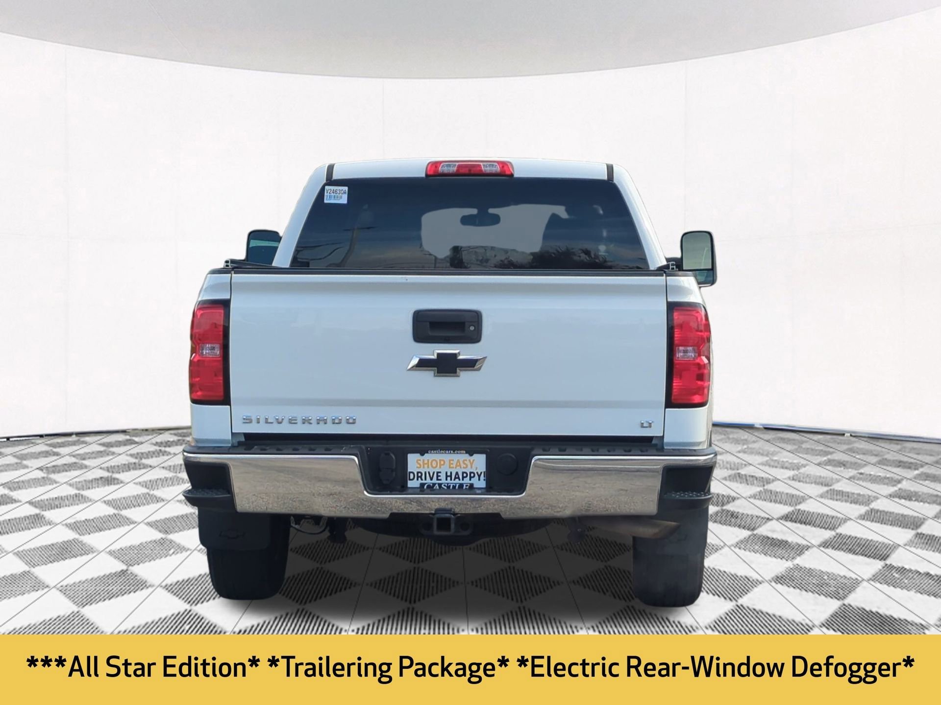 2018 Chevrolet Silverado 1500 LT photo 2