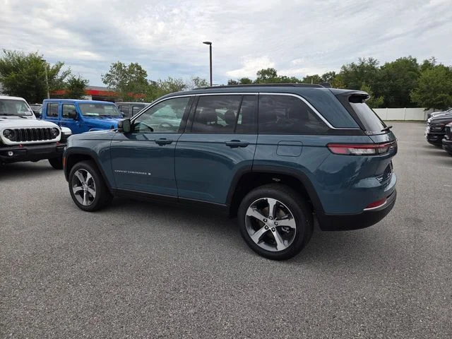 New 2026 Steel Blue Exterior Paint Jeep Limited image 10