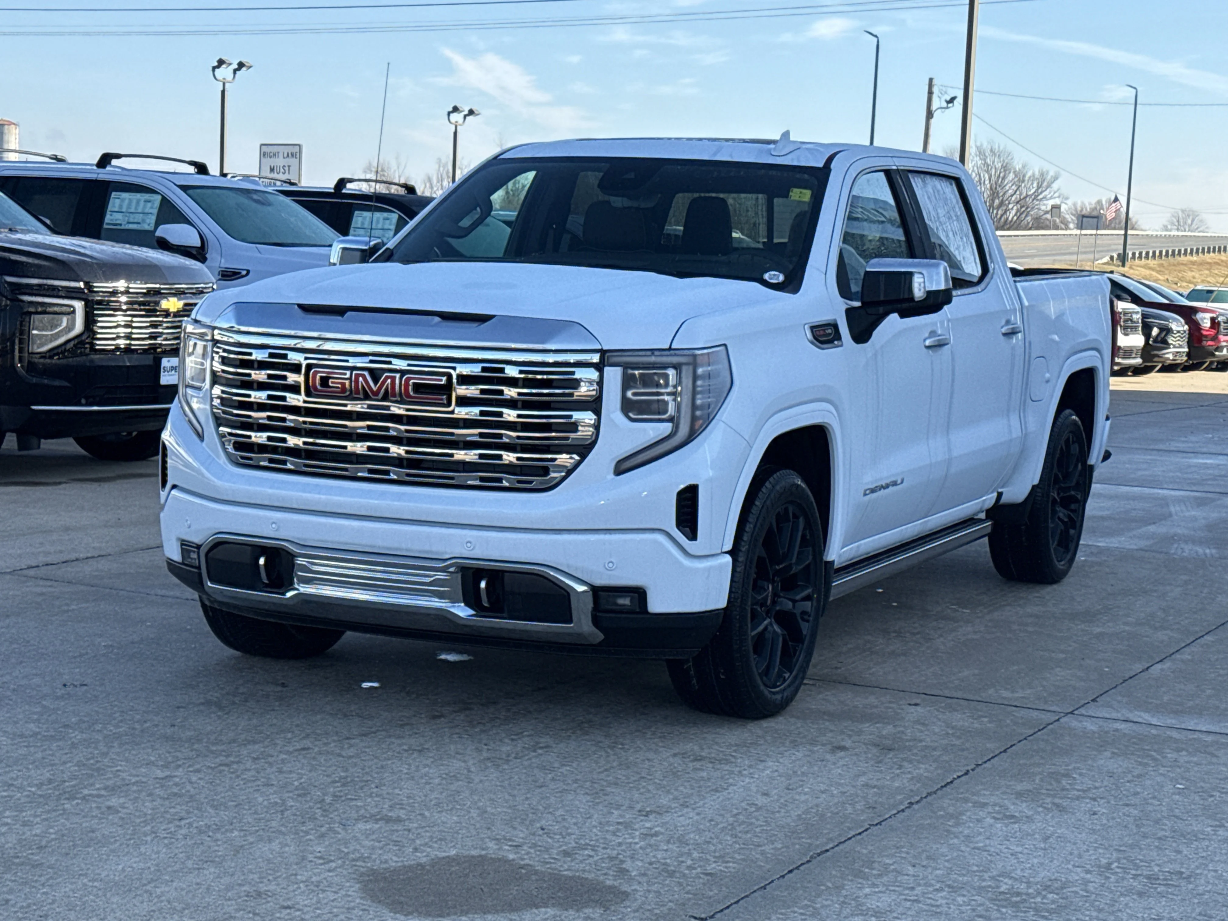 2026 GMC Sierra 1500 Denali - Photo 12
