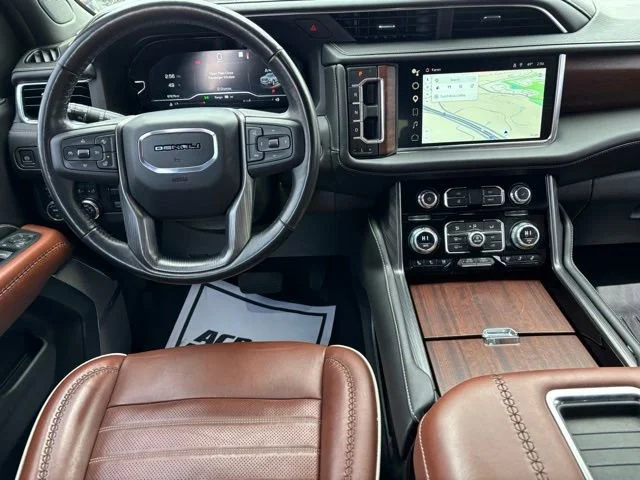 Used 2023 Onyx Black GMC Denali Ultimate image 21
