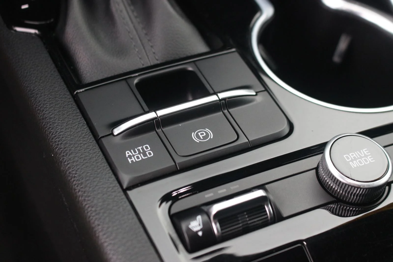 Used 2024 Blue Kia GT image 21