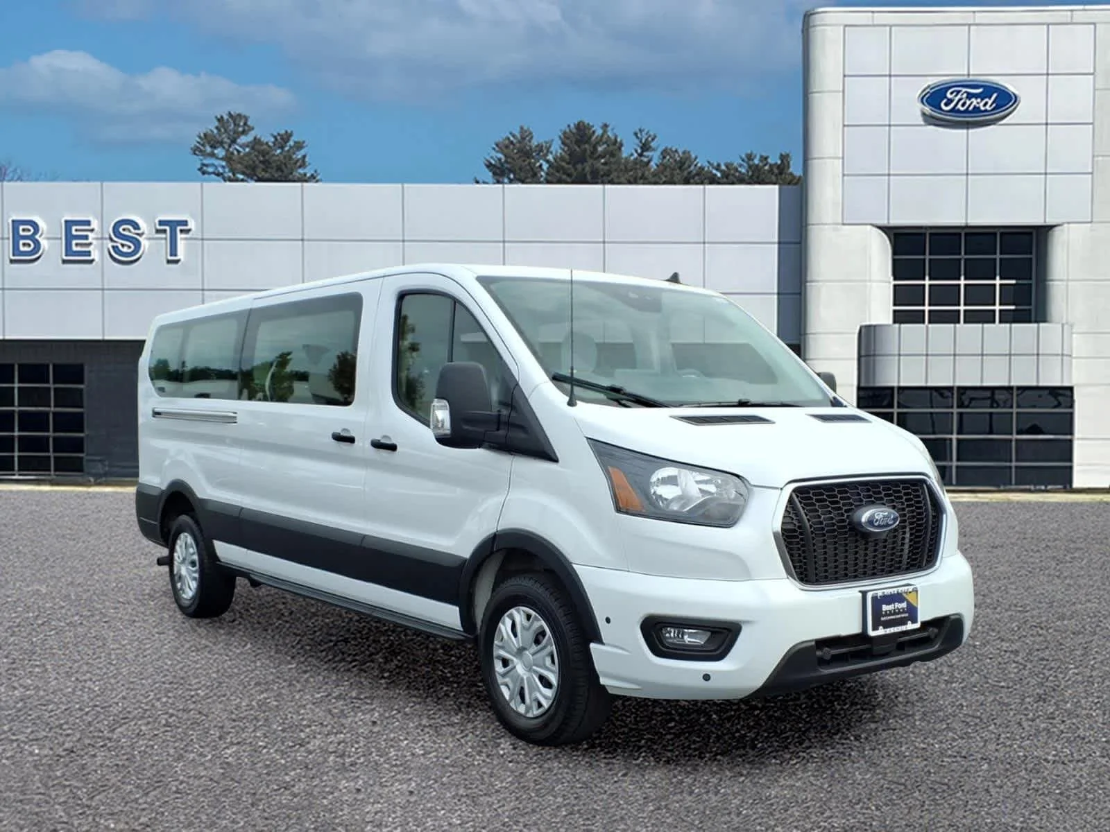 Used 2025 Oxford White Ford XLT image 10