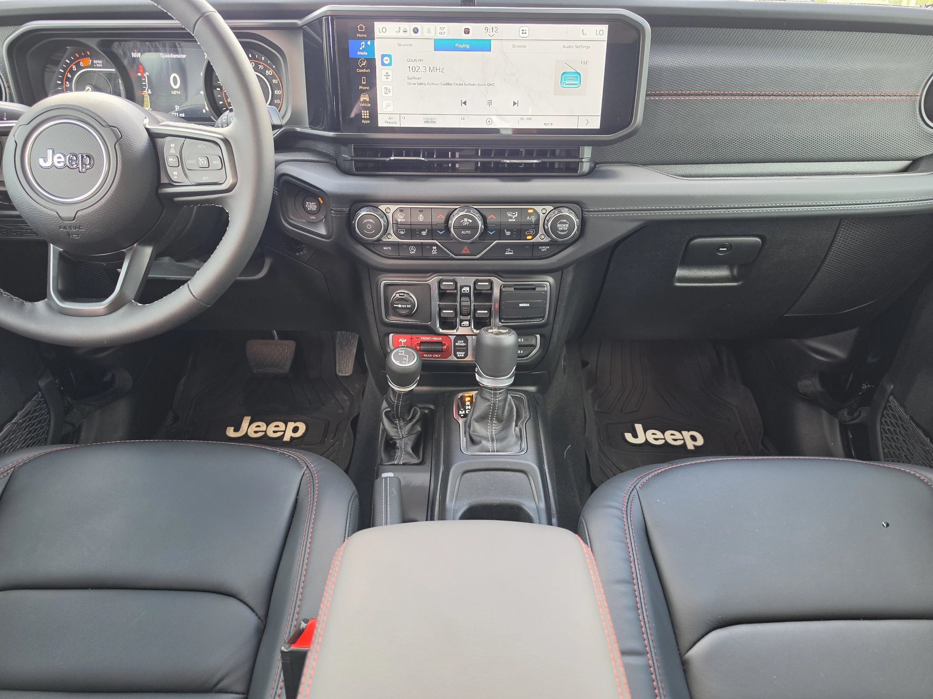 Used 2026 Black Clearcoat Jeep Rubicon image 21