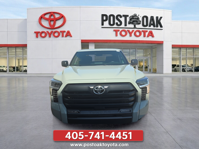 Used 2025  Toyota SR5 image 11