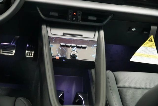 2026 Porsche Macan S - Photo 20