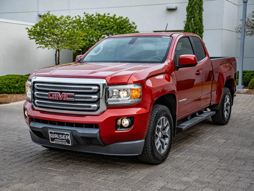 Used 2015 Copper Red Metallic GMC SLE1 image 1