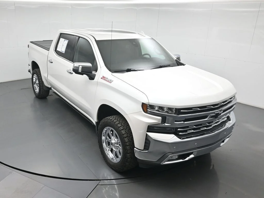 Used 2019 Beige Chevrolet LTZ image 36