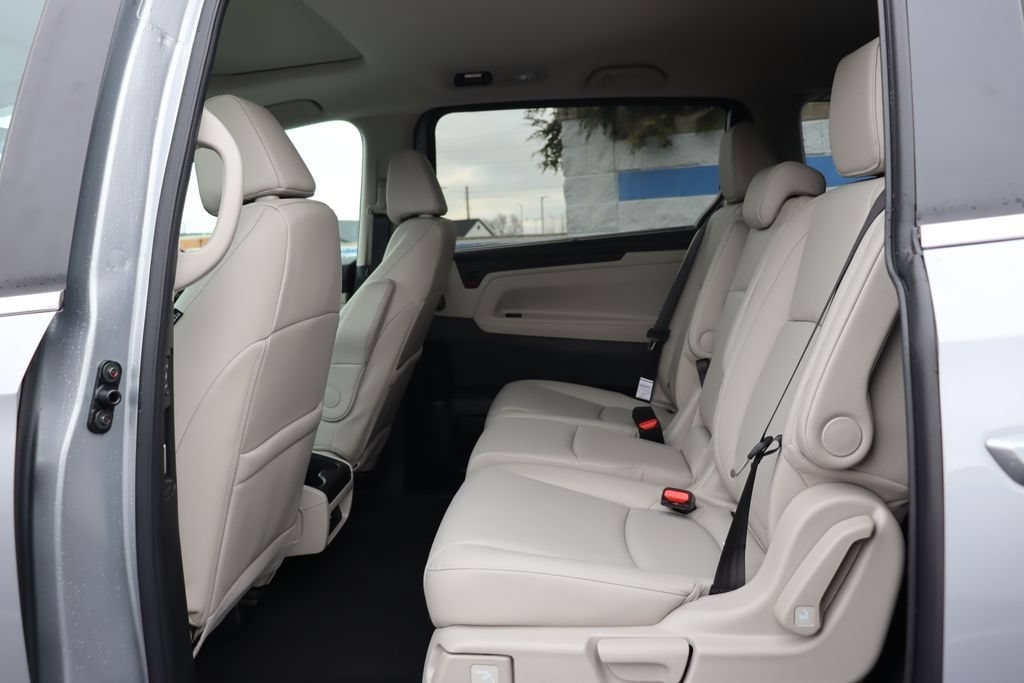 2026 Honda Odyssey EX-L - Photo 11