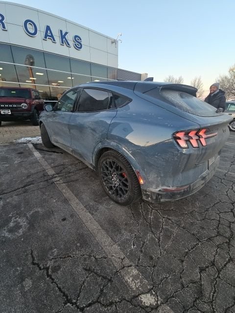 2023 FORD MUSTANG MACH-E - Image 3