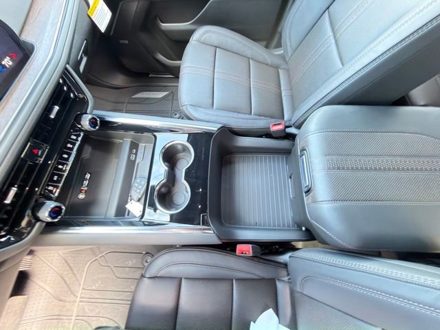 2026 Chevrolet Suburban High Country - Photo 27