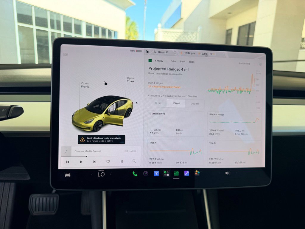 Used 2018 White Tesla Long Range image 35