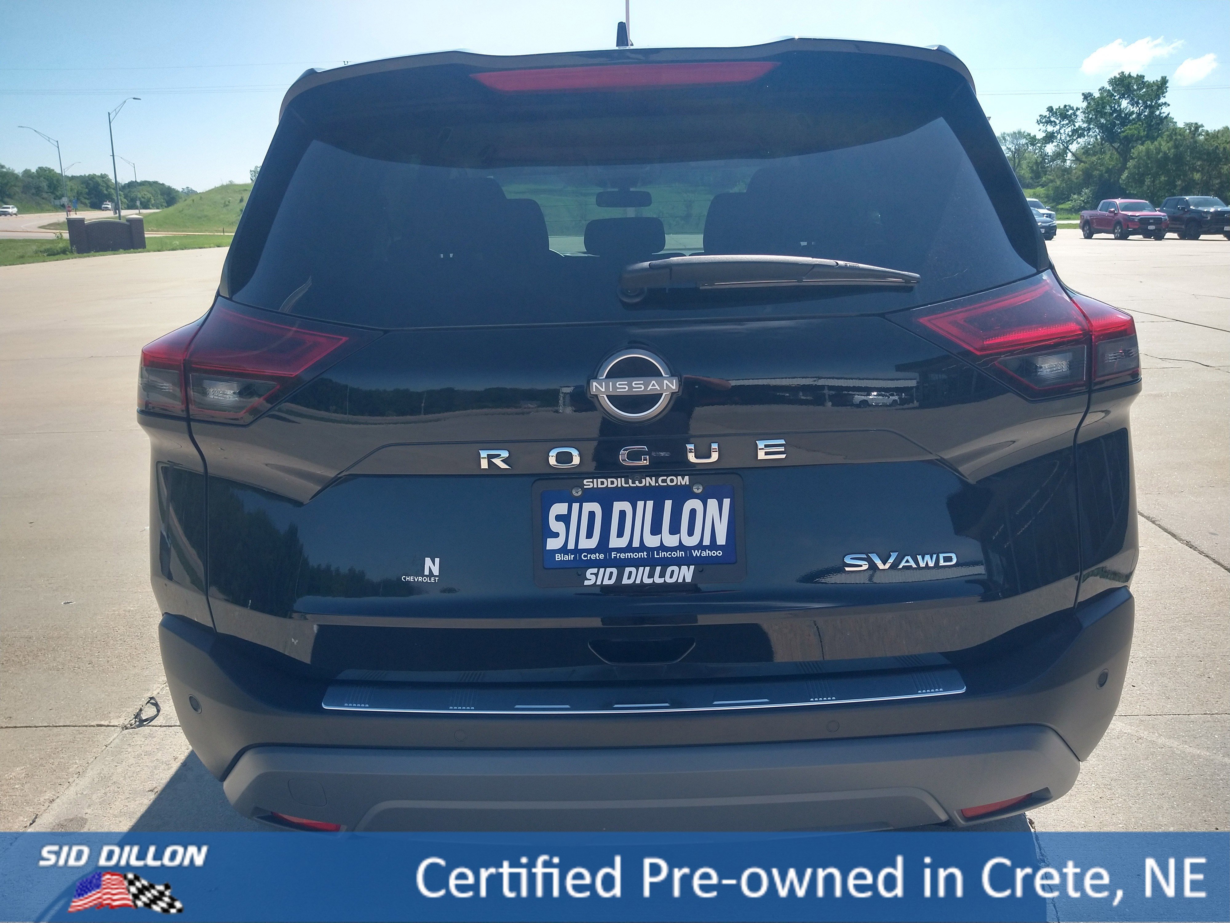 Used 2023 Super Black Nissan SV image 14