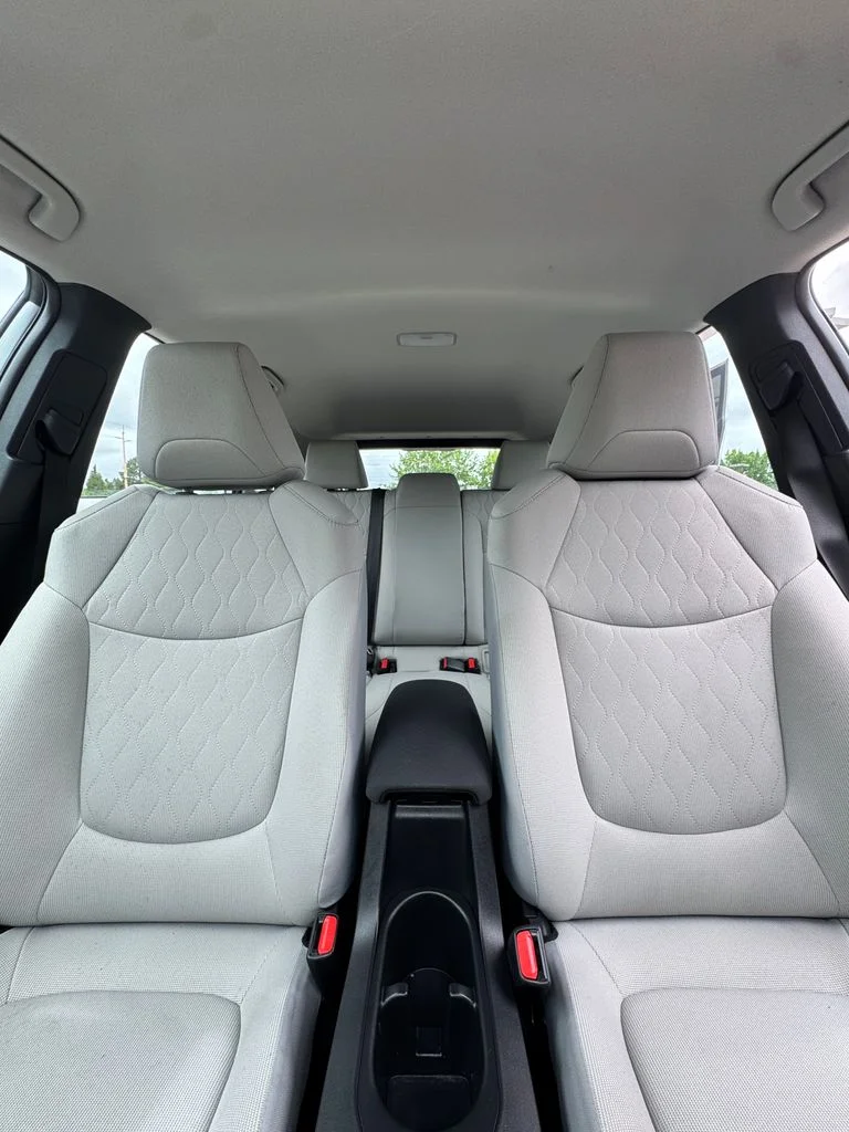 Used 2025 Silver Toyota L image 22