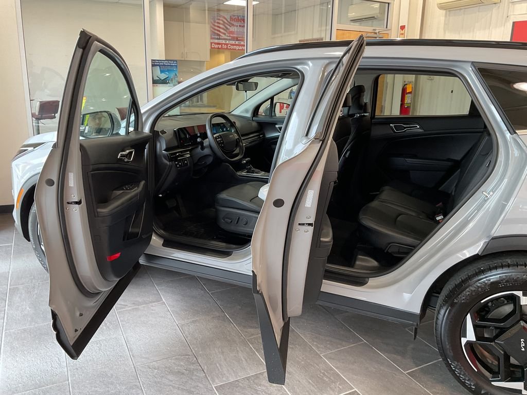 Used 2026 Gray Kia EX image 11