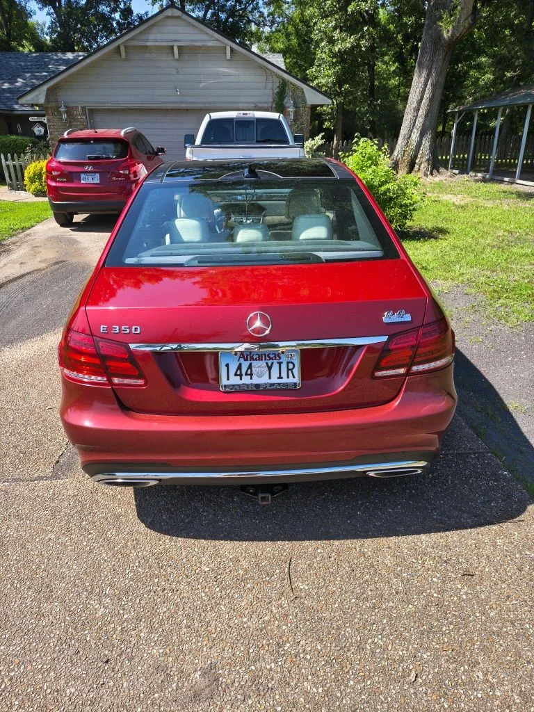 Used 2014  Mercedes-Benz E 350 image 2