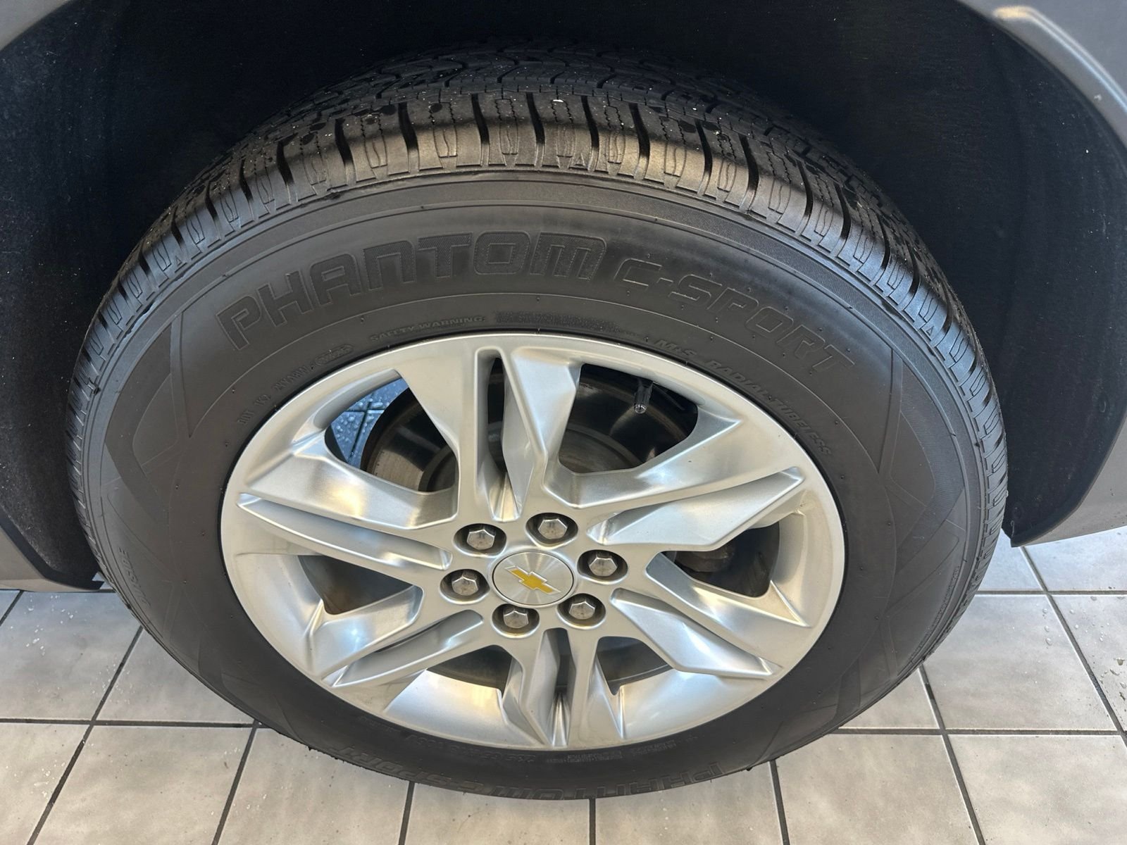 Used 2019 Gray Chevrolet Base image 27