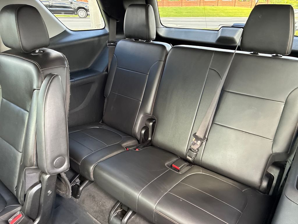 Used 2020 Black Chevrolet RS image 17