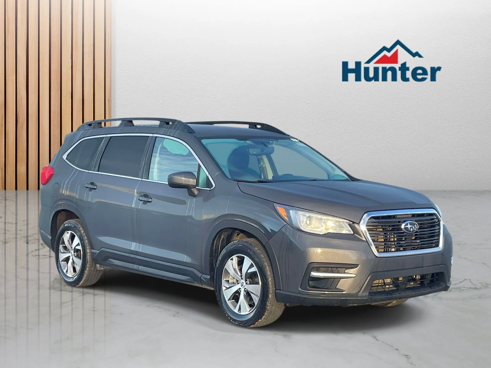 Used 2020 Magnetite Gray Metallic Subaru Premium image 1