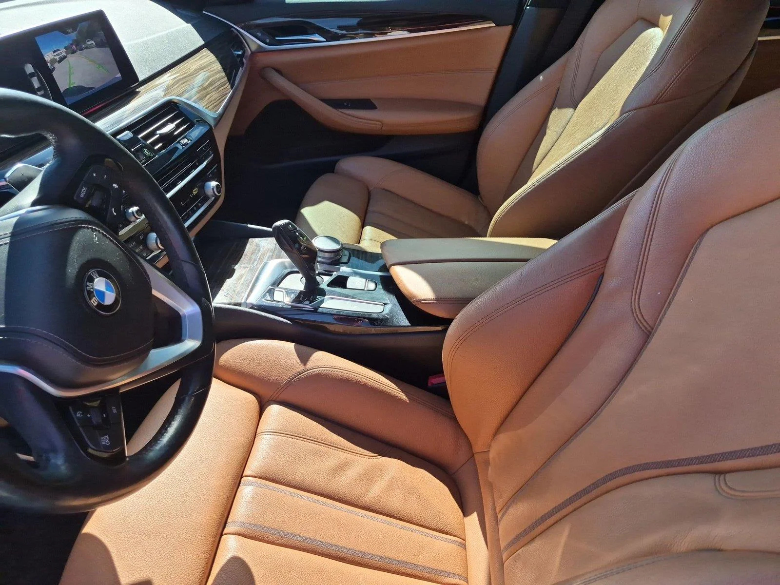 Used 2019 Mineral White Metallic BMW 530i xDrive image 17