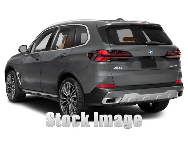 Used 2025 Alpine White BMW sDrive40i 4x2 Sports Activity Vehicle image 20