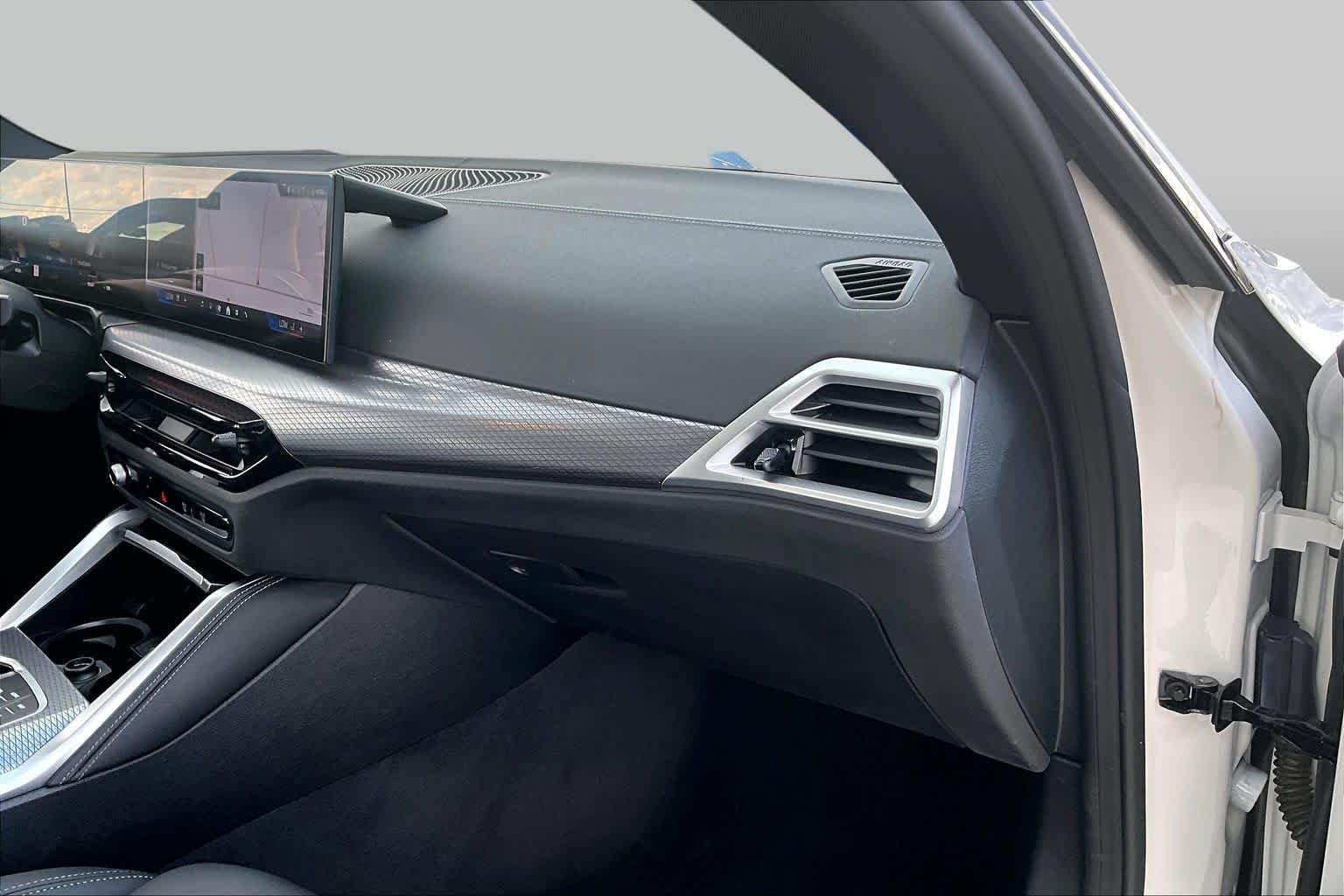 Used 2025 Alpine White BMW M50 image 16