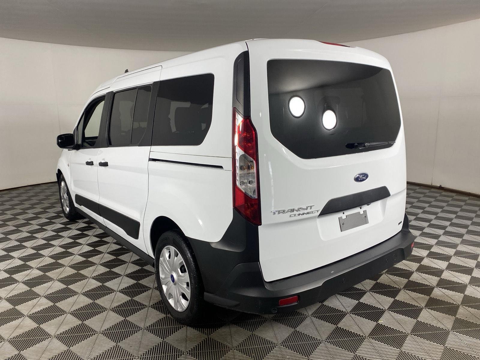 Used 2023 Frozen White Ford XL image 8
