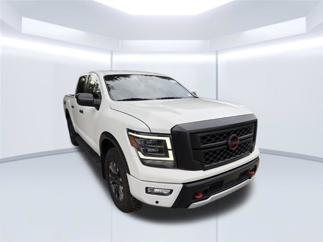 Used 2024 White Nissan PRO-4X image 3