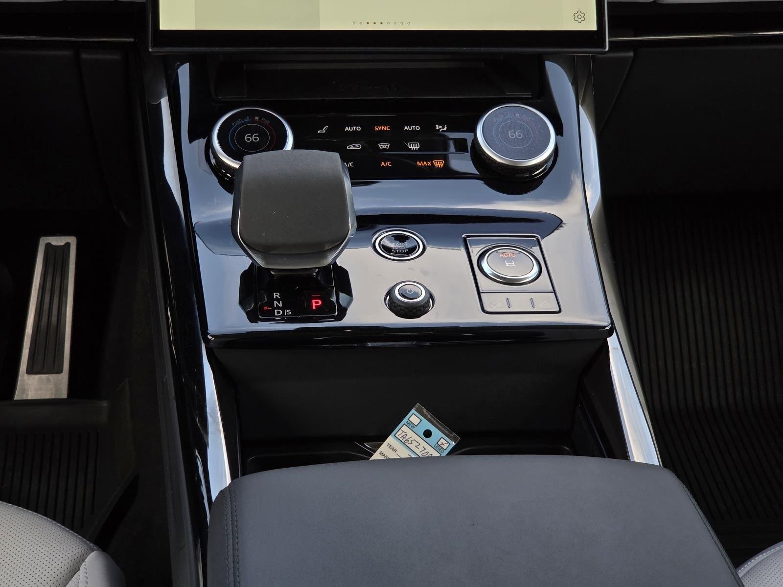 Used 2023 Varesine Blue Metallic Land Rover First Edition image 17