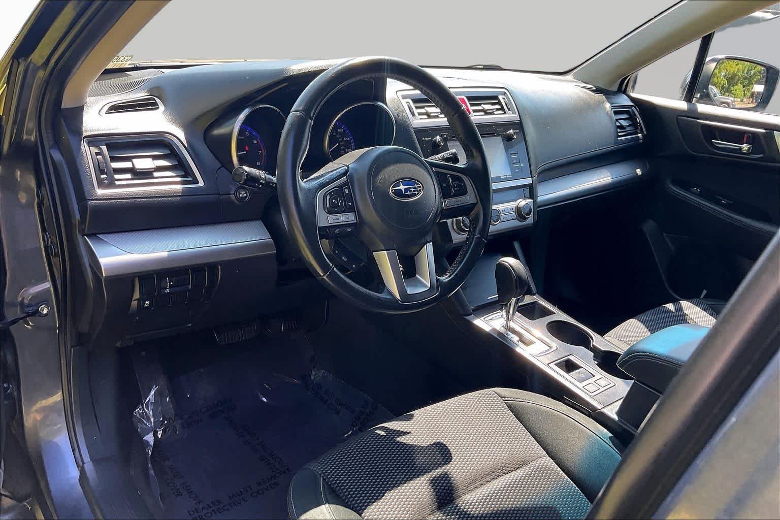 Used 2016 Carbide Gray Metallic Subaru 2.5i Premium image 17