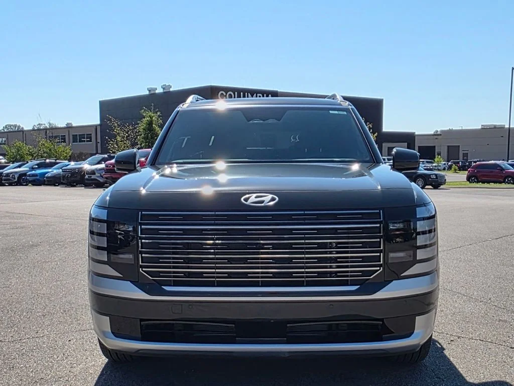 New 2026 Titan Charcoal Pearl Hyundai Calligraphy image 3
