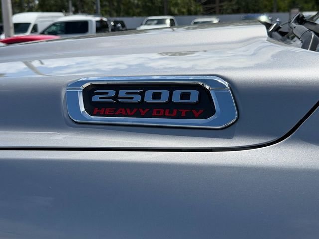 Used 2023 Silver Ram Laramie image 7