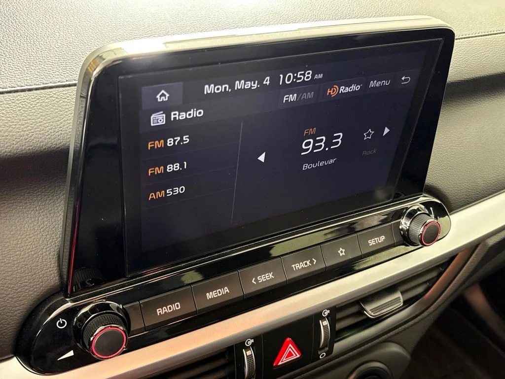 Used 2024 Red Kia LXS image 28