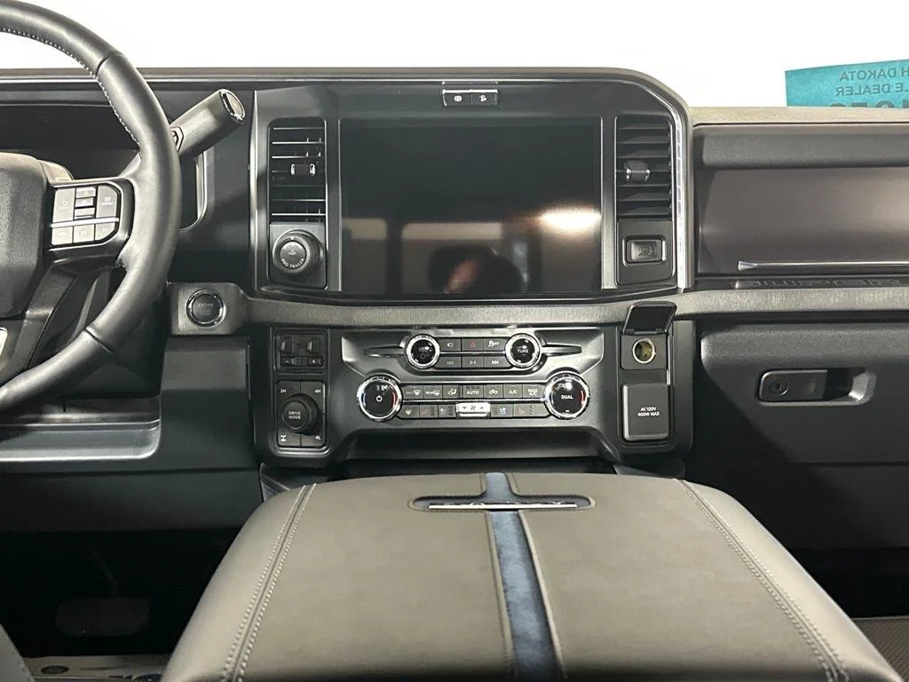 2026 Ford F-250 Super Duty Platinum - Photo 25