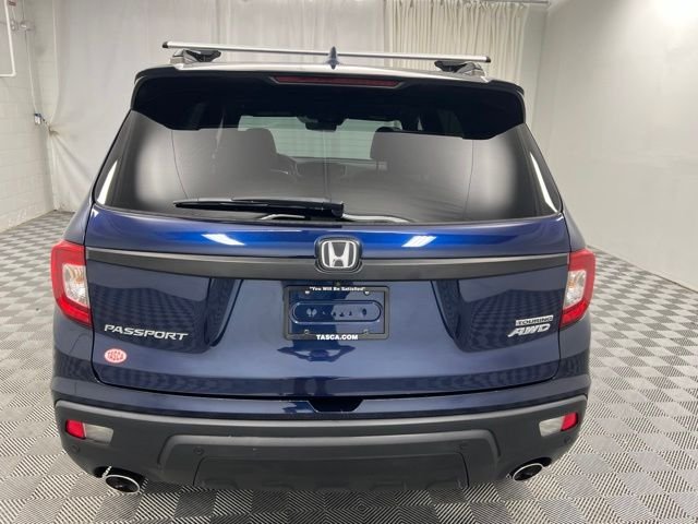 Used 2019 Blue Honda Touring image 7