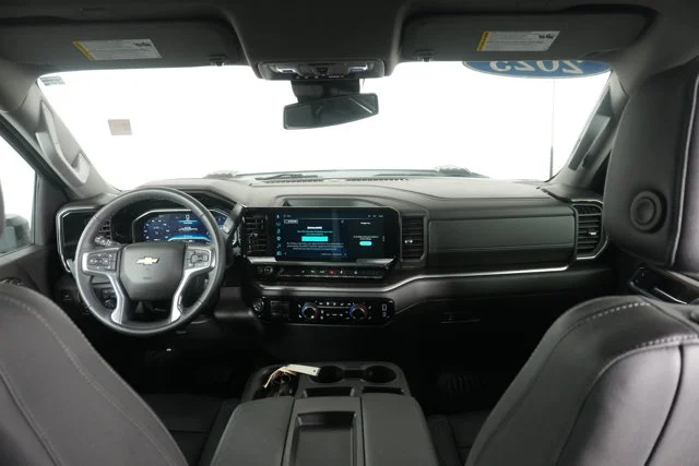 Certified Used 2025 Summit White Chevrolet LT image 29