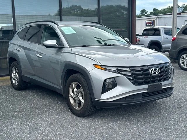Certified Used 2022 Silver Hyundai SEL image 3