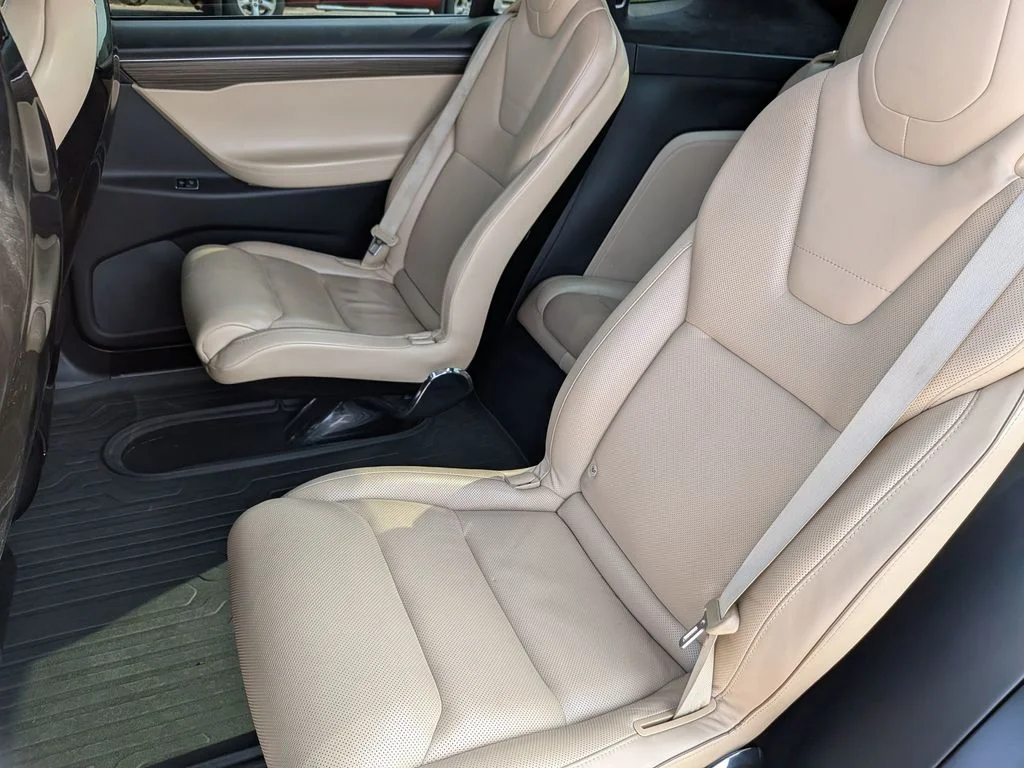 Used 2016 Gray Tesla P90D image 23