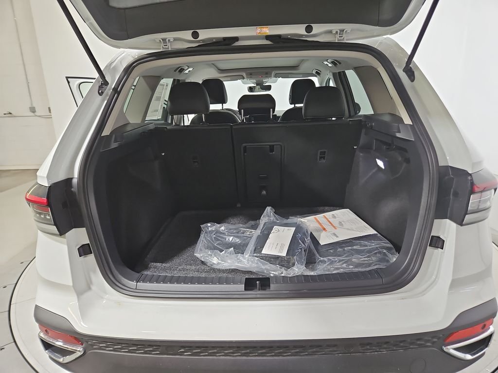 New 2026 White Volkswagen 1.5T SE image 21