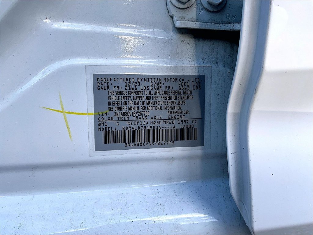 Used 2024 White Nissan SV image 9