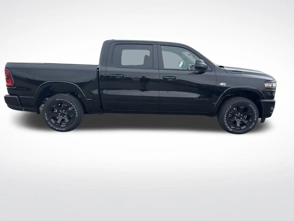 New 2026 Diamond Black Crystal Pearl-Coat Exterior Paint RAM BIG HORN image 2