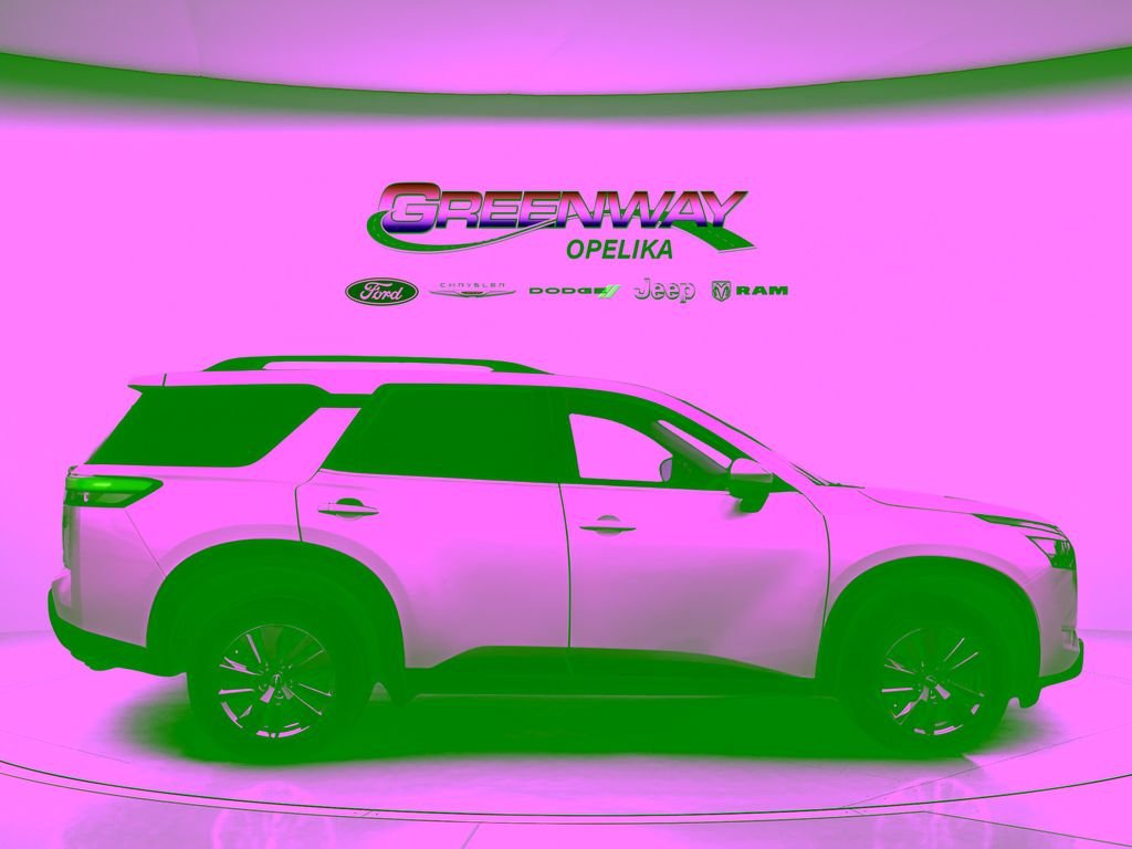 Used 2025 Silver Nissan SV image 13
