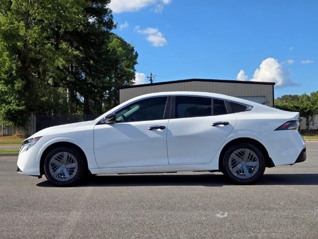 New 2027 White Nissan S image 2
